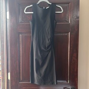 Elegant Black Sleeveless Work Dress